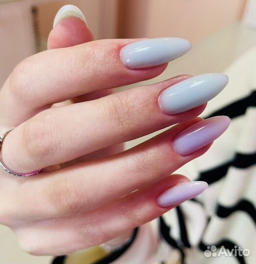 Начинающий мастер маникюра