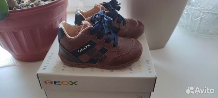 Детские ботинки