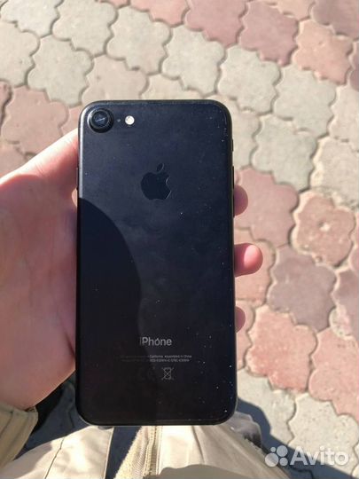 iPhone 7, 128 ГБ