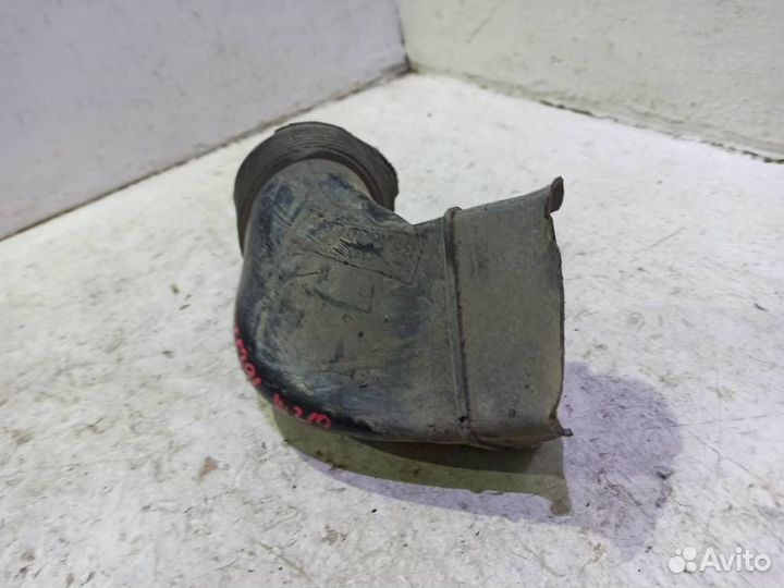 Патрубок воздушного фильтра