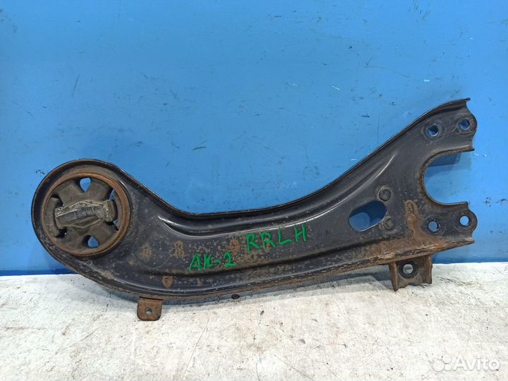 Рычаг задний продольный левый Hyundai Santa Fe 3