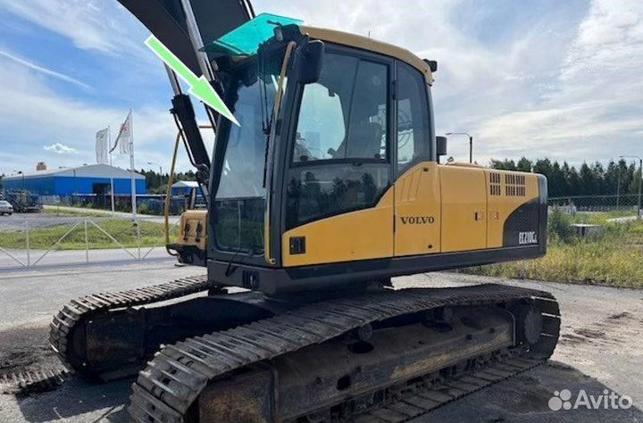 Стекло лобовое верхнее для Volvo EC210CL / EC250DL