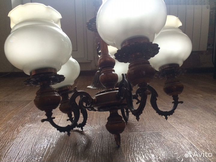 Люстра пятирожковая