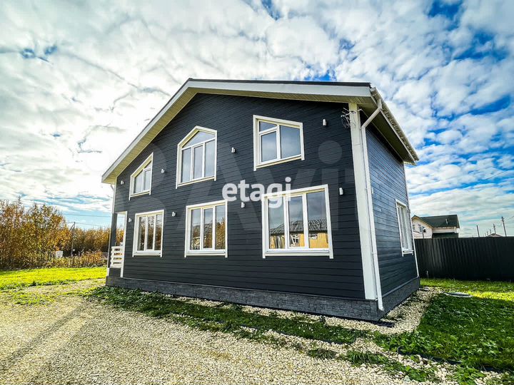 Дом 122 м² на участке 8 сот.