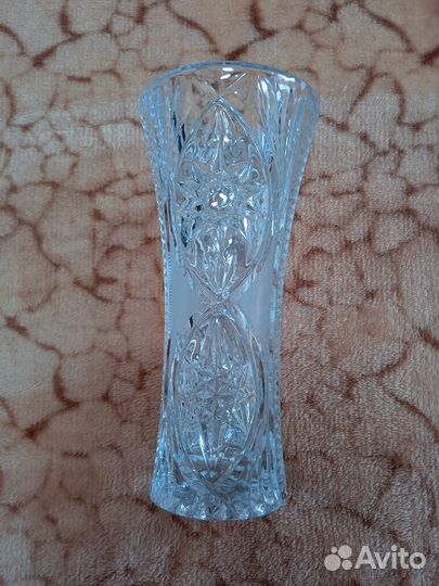 Ваза хрустальная