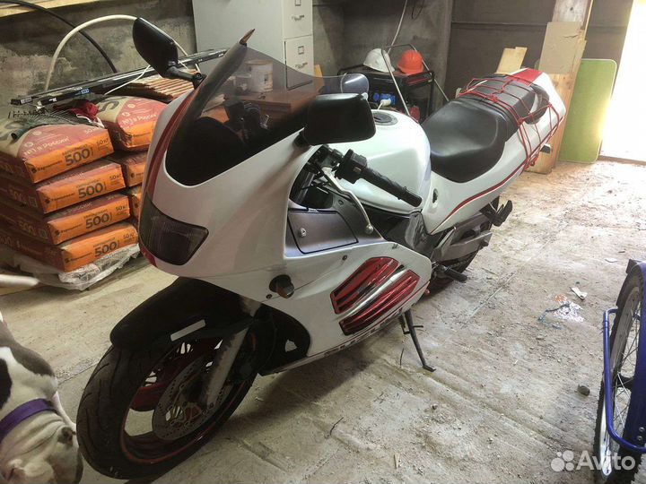 Suzuki rf 400