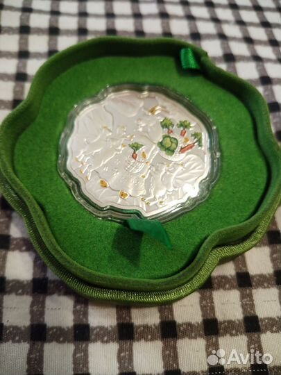 1доллар. Монета Благополучия Ниуэ коза с козлятами