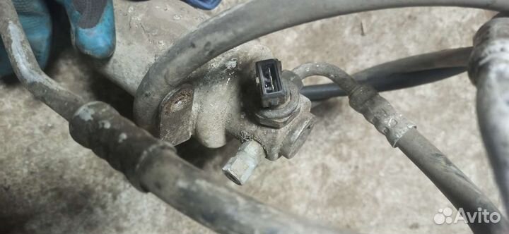 Трубки кондиционера w202