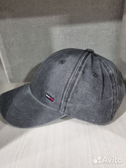 Кепка Tommy Hilfiger