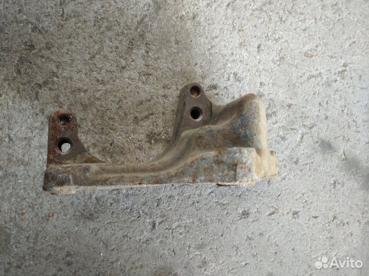 Кронштейн опоры двигателя Mazda 6 GH 2007-2013