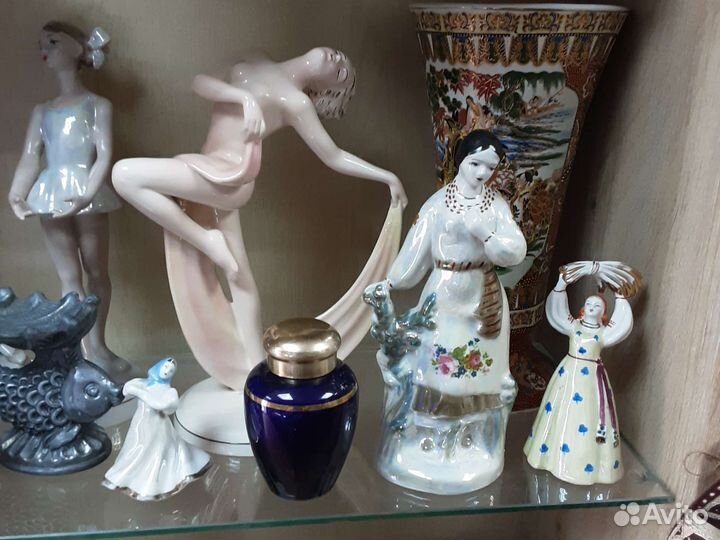 Фарфоровые статуэтки