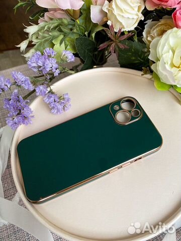 Чехол на iPhone 13