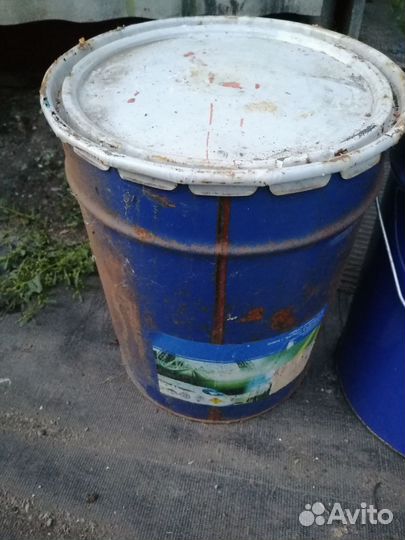 Краска и швеллер