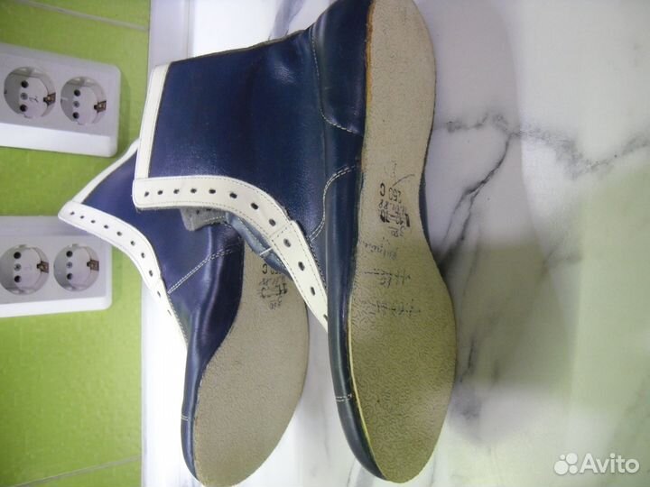 Борцовски размер 38-39 кожа