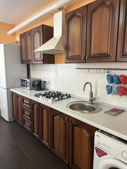 2-к. квартира, 95 м², 3/3 эт.