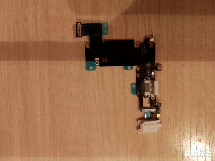 Шлейф для зарядки iPhone 6S plus (3.5 jack)