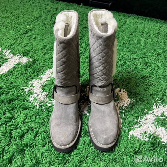 Замшевые сапоги Chanel оригинал