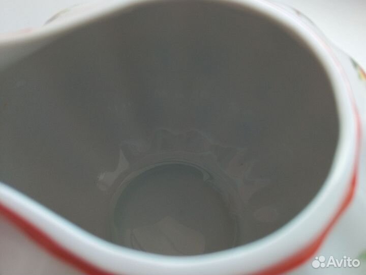 Молочник дулево