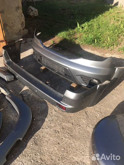 Бампер б/у передний и задний и расширители арок