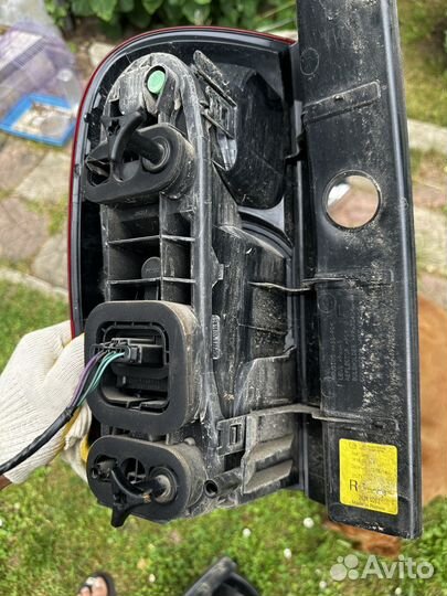 Фонарь задний правый renault duster 1