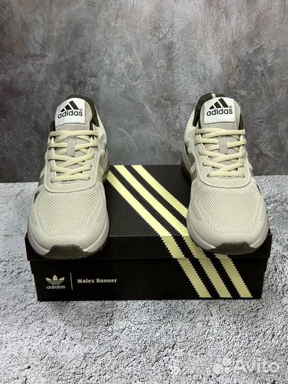 Кроссовки adidas