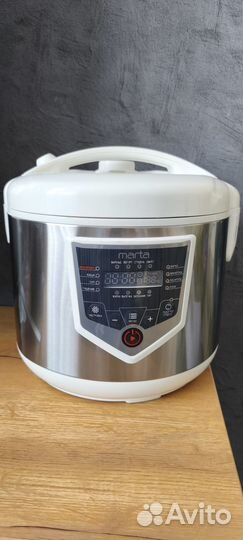 Мультиварка новая 5 л