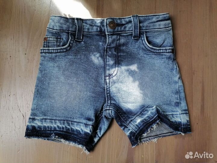 Джинсовые шорты river island на 12-18 месяцев