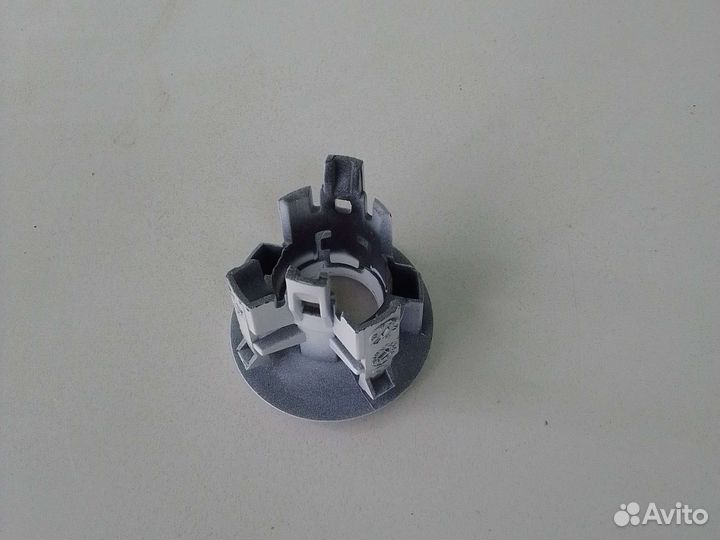 Кронштейн датчика парковки peugeot\citroen