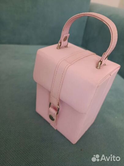 Шкатулка для украшений