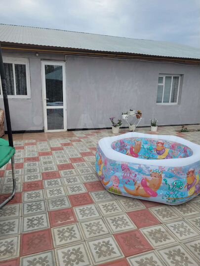 Комната 81 м² в 3-к., 1/1 эт.