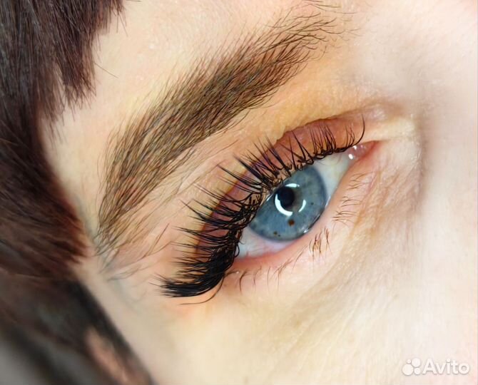Наращивание ресниц модель