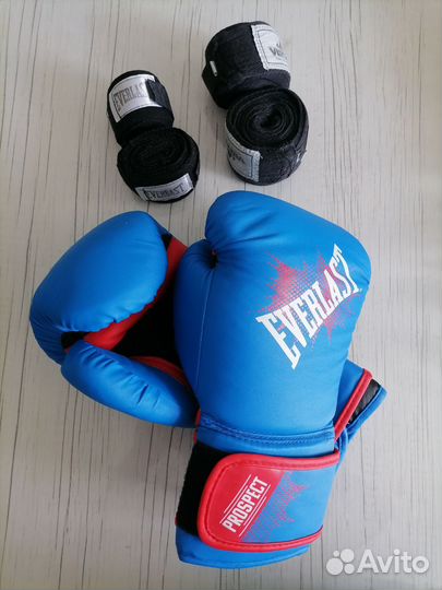 Боксерские перчатки everlast