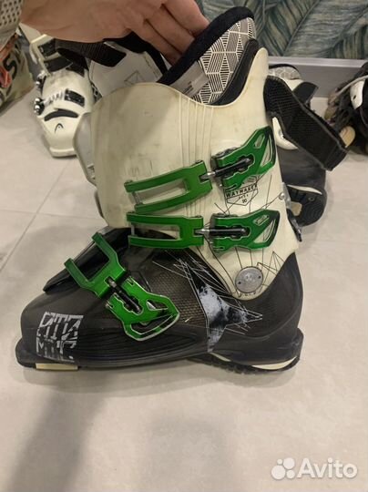 Горнолыжные ботинки