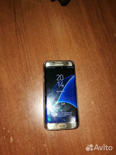 Телефон Samsung