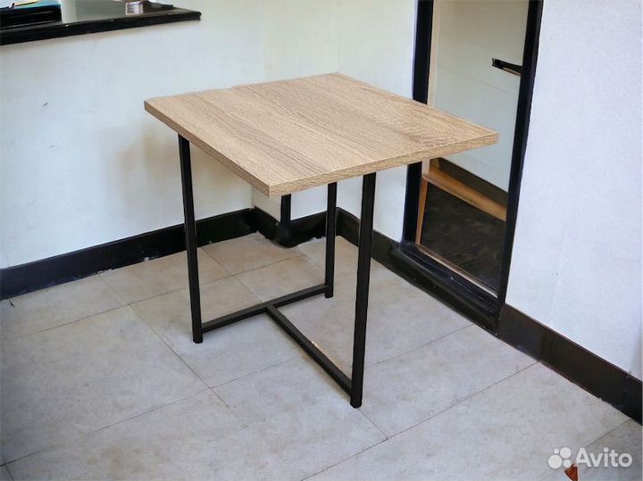 Столик журнальный лофт