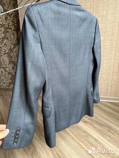 Пиджак для мальчика 128
