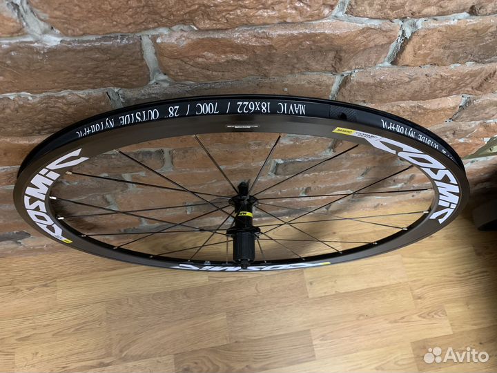 Шоссейный вилсет Mavic 28