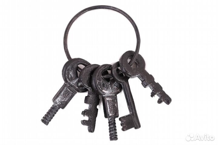 Связка 5-ти ключей. Сталь