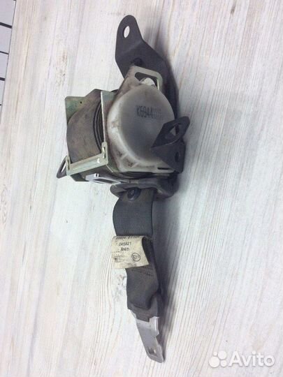 Ремень безопасности задний Nissan Qashqai + 2 JJ10