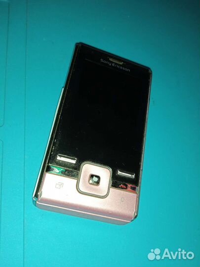 Sony Ericsson T715