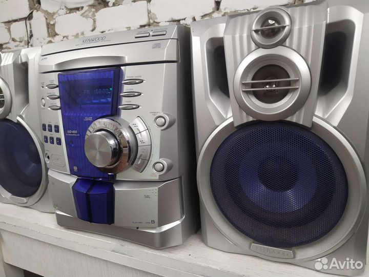 Музыкальный центр