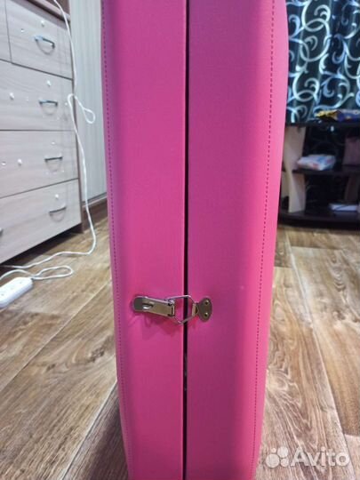 Кушетка для наращивания ресниц