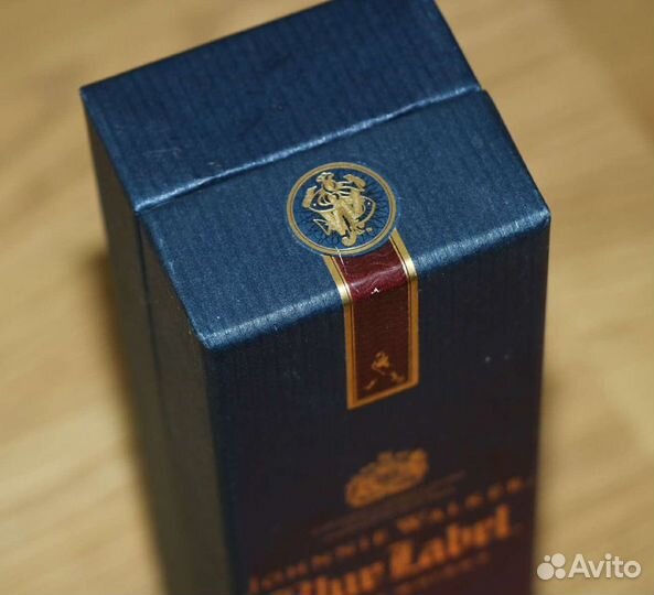 Коробка из-под виски Johnnie Walker Blue Label