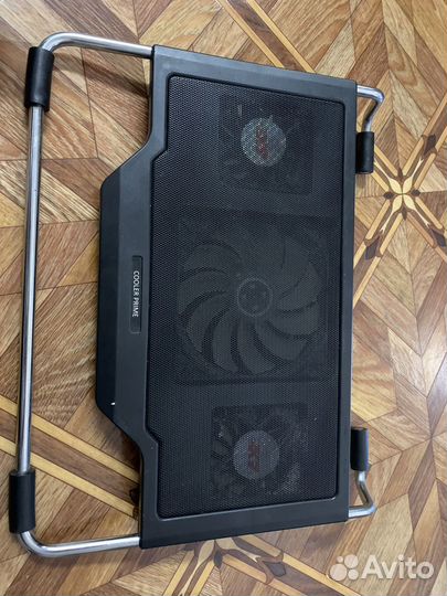 Подставка с охлаждением для ноутбука