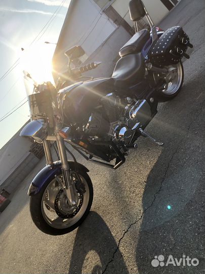 Продам honda VTX 1800c