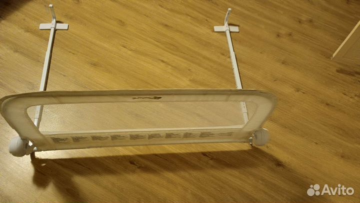 Ограничитель для кровати