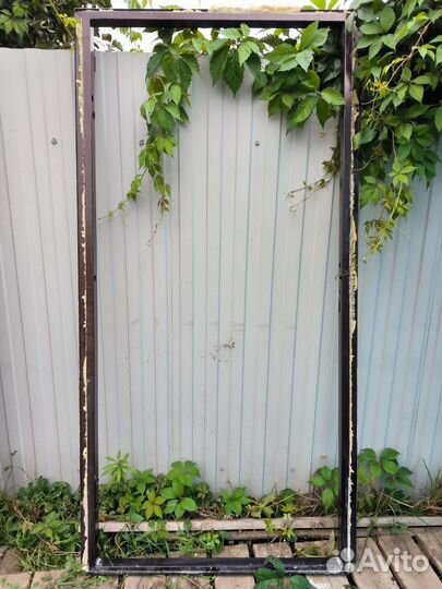 Дверь входная металлическая