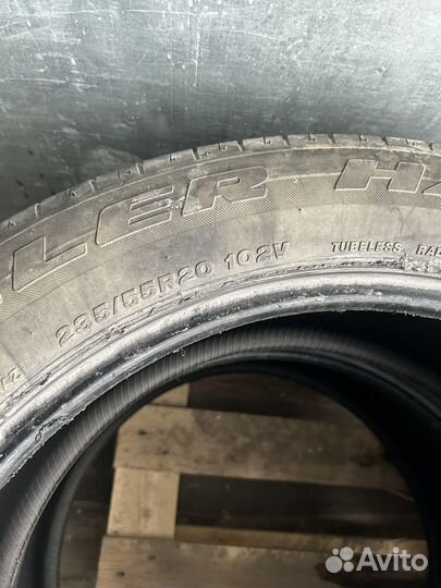 Bridgestone Dueler H/L 33A 235/55 R20 102V