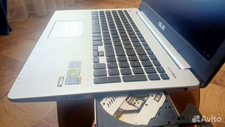 Ноутбук Asus core i5
