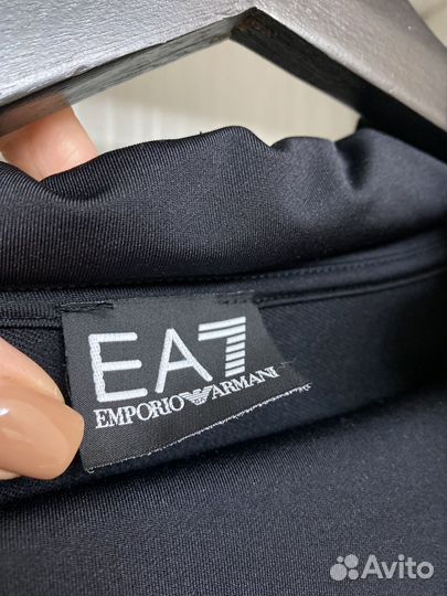 Костюм Emporio Armani спортивный M
